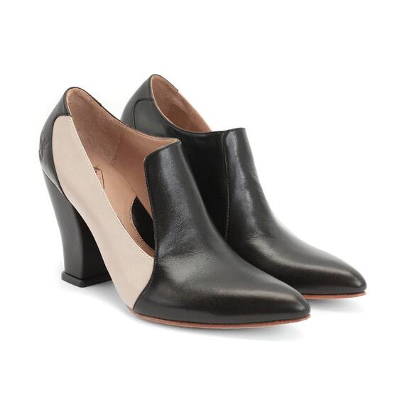 John Fluevog Kendra Pointed Toe Leather Heels Black Beige Leather Size 8 - Picture 1 of 15